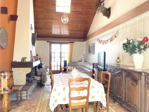 Bazoches-sur-le-Betz (45210) BAZOCHES-SUR-LE-BETZ