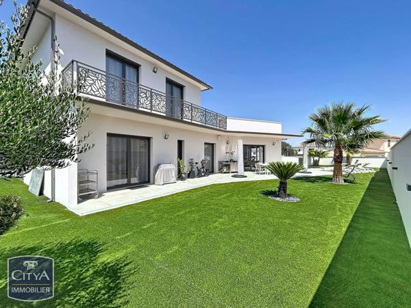 Maison à vendre 7 pièces 150m² Puget-sur-Argens (83480)
