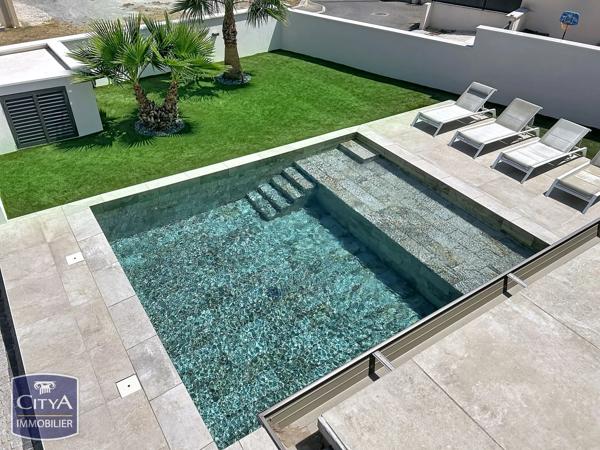 Maison à vendre 7 pièces 150m² Puget-sur-Argens (83480)