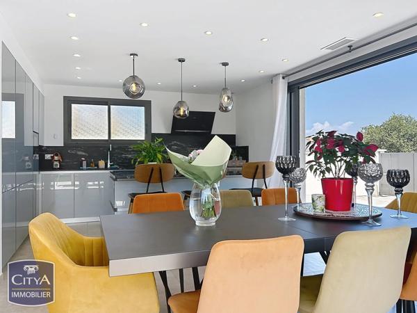 Maison à vendre 7 pièces 150m² Puget-sur-Argens (83480)