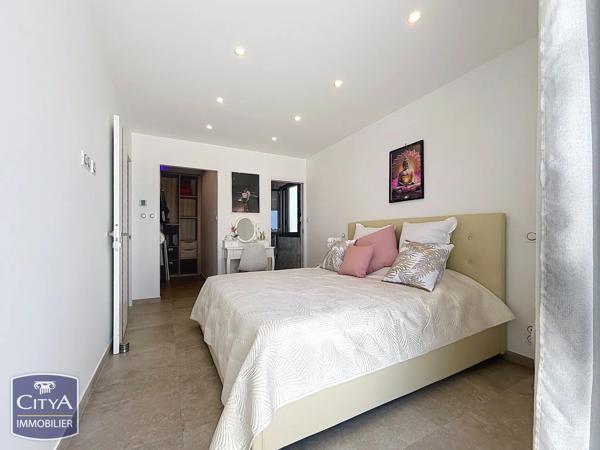 Maison à vendre 7 pièces 150m² Puget-sur-Argens (83480)