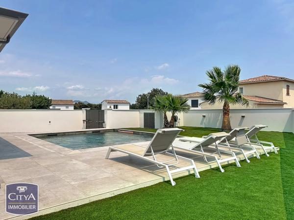 Maison à vendre 7 pièces 150m² Puget-sur-Argens (83480)