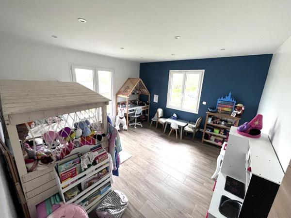 Maison d'architecte 4 chambres sur 5000M2 de terrain