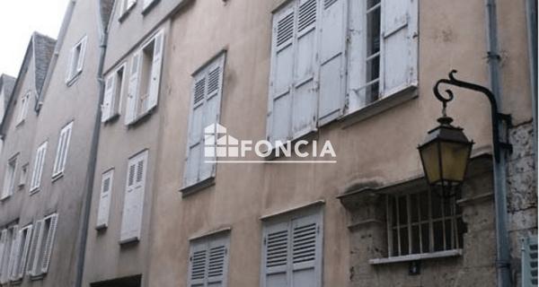 Location Studio 23.97 m² - Chartres 28000