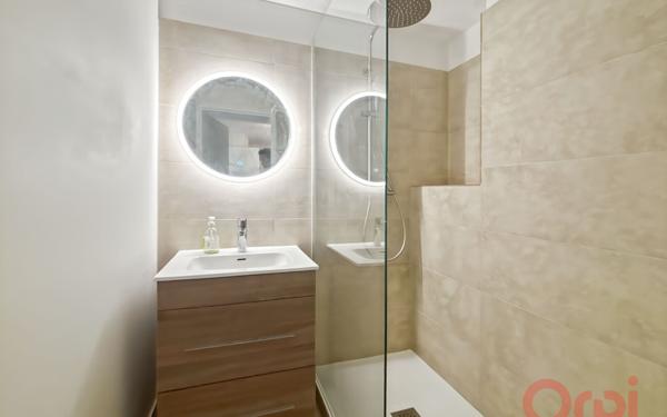 Appartement à vendre    3 pièces • 36,76 m2 Le Cap d'Agde - Agde