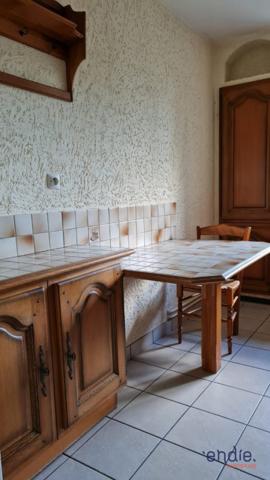 Appartement F4 (82 m²) à vendre à MOULINS