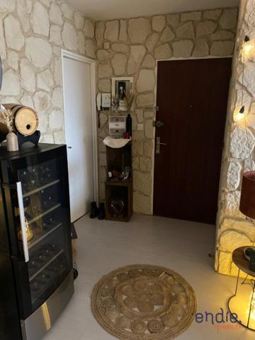 Appartement F4 (82 m²) à vendre à MOULINS