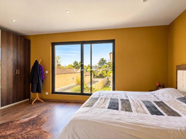Maison à vendre 5 pièces de 141 m²