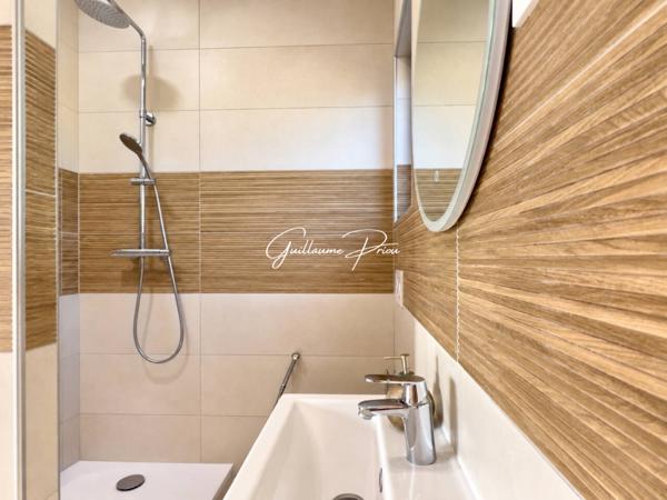 Maison à vendre 5 pièces de 141 m²