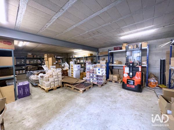 Location local d’activité 204 m² Varennes-Jarcy