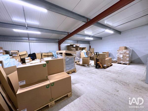 Location local d’activité 204 m² Varennes-Jarcy