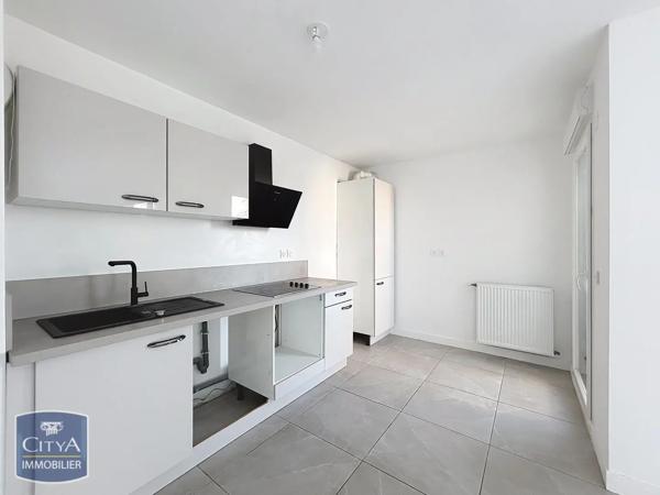 Appartement à louer 3 pièces 65.57m² Pierre-Bénite (69310)