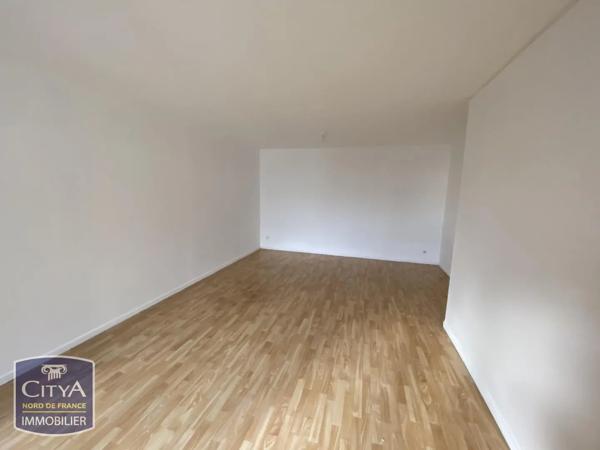 Appartement à louer 3 pièces 65.59m² Lille (59000)