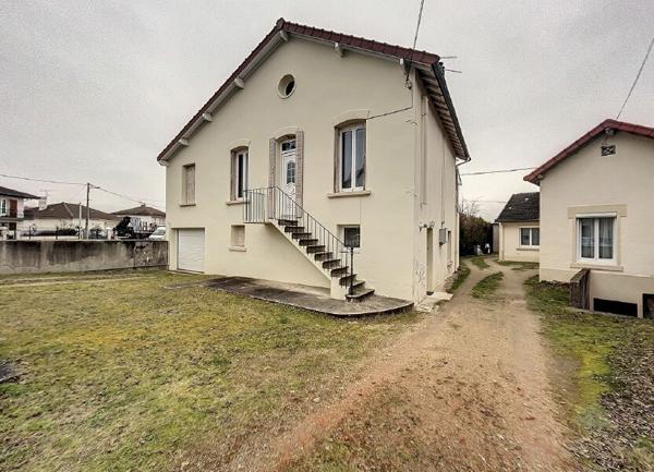 Maison à vendre    3 pièces •  Domérat