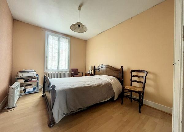 Maison à vendre    3 pièces •  Domérat