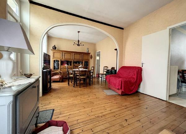 Maison à vendre    3 pièces •  Domérat