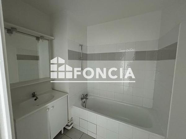 Location Appartement 2 pièces 44.23 m² - ALLE DU HARAS Lognes 77185