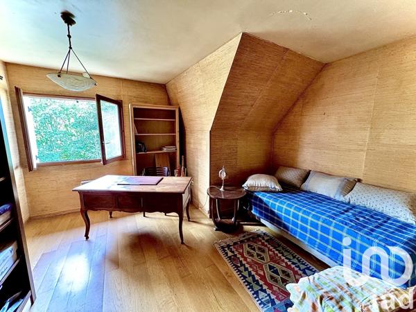 Maison 6 pièces de 130 m² à Wissous (91320)