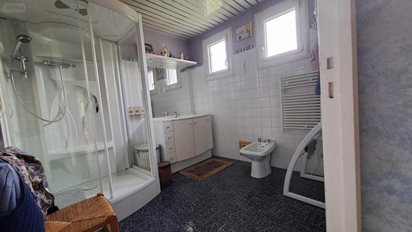 Maison individuelle à vendre à Lillebonne en Seine-Maritime (76170), ref : 1007301