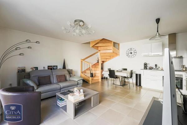 Appartement à vendre 3 pièces 70.91m² Gières (38610)