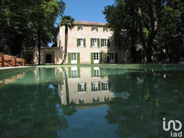 Hotel restaurant for sale 3 000 m² Nîmes