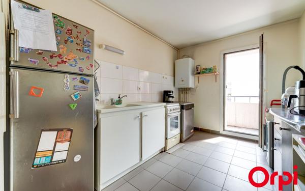 Appartement à vendre    3 pièces • 67,63 m2 Lyon 3