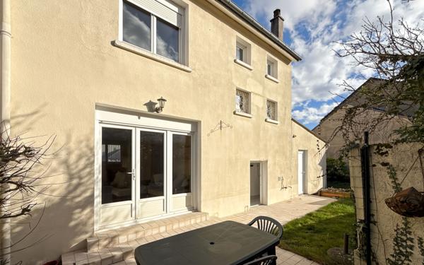 Maison à vendre    4 pièces • 79 m2 Orléans