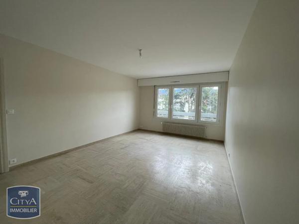 Appartement à louer 1 pièce 41.27m² Saint-Julien-en-Genevois (74160)