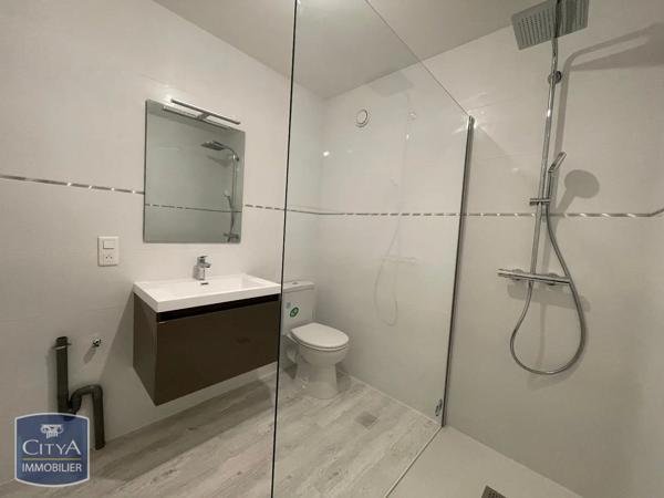 Appartement à louer 1 pièce 41.27m² Saint-Julien-en-Genevois (74160)