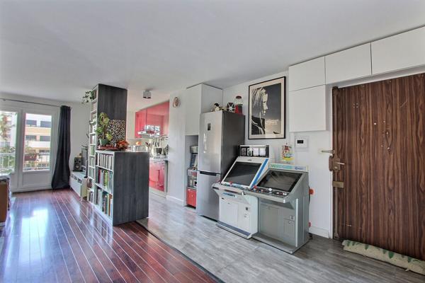 Appartement Asnieres Sur Seine 3 pièces 64.54 m2 + balcons