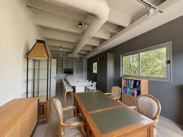 Immobilier Grasse (06130) – Local commercial 1251m2 – 2 100 000 €