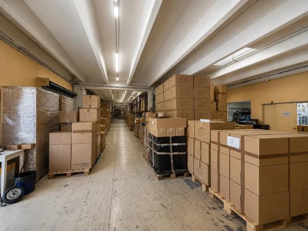 Immobilier Grasse (06130) – Local commercial 1251m2 – 2 100 000 €