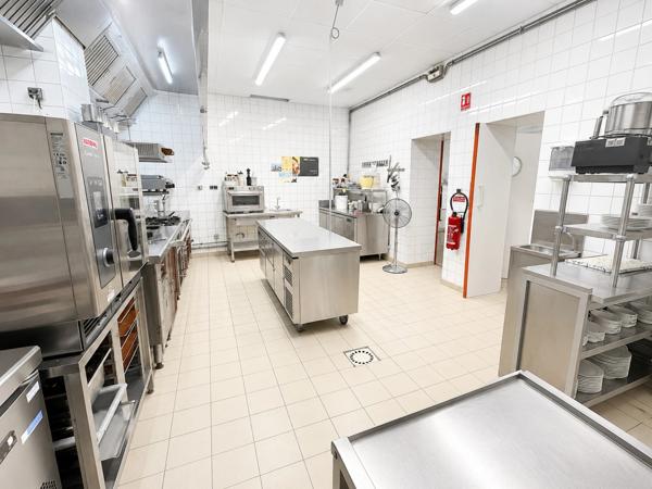 Fonds de commerce à vendre LE CREUSOT (71)