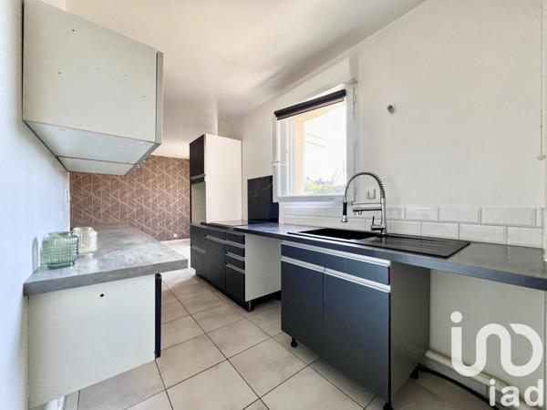 Appartement 3 pièces de 57 m² à Tournan-en-Brie (77220)