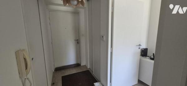 APPARTEMENT T2 - BALCON - PLACE DE PARKING - CAVE