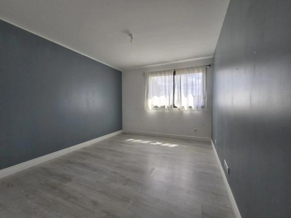 SUBLIME MAISON CONTEMPORAINE  JOUE LES TOURS (37)