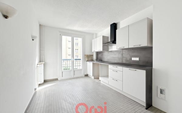 Appartement à louer    3 pièces • 77,83 m2 Lyon 3