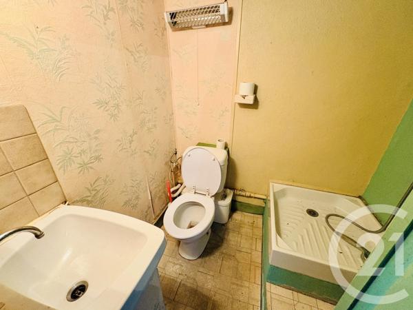 Maison à vendre  2 pièces - 90,19 m 2   PEYRAT DE BELLAC  - 87