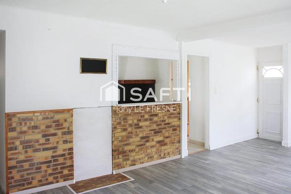 Belle maison avec ses 3 chambres et son beau terrain cloturé