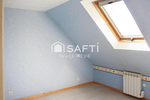 Belle maison avec ses 3 chambres et son beau terrain cloturé