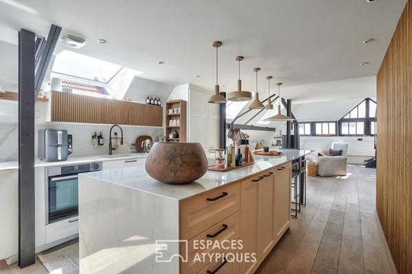 Loft rénové en dernier étage