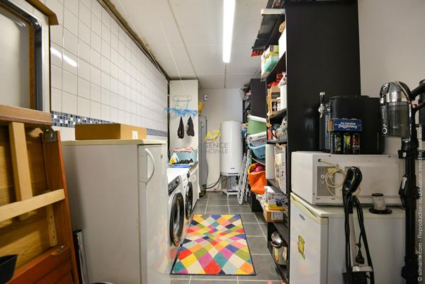 Maison 750 000 € ** - Référence 2033