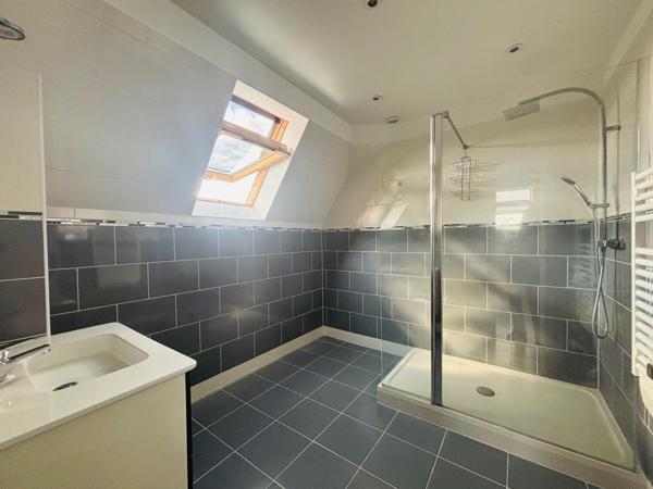 Beau duplex d'environ 125m² en centre ville