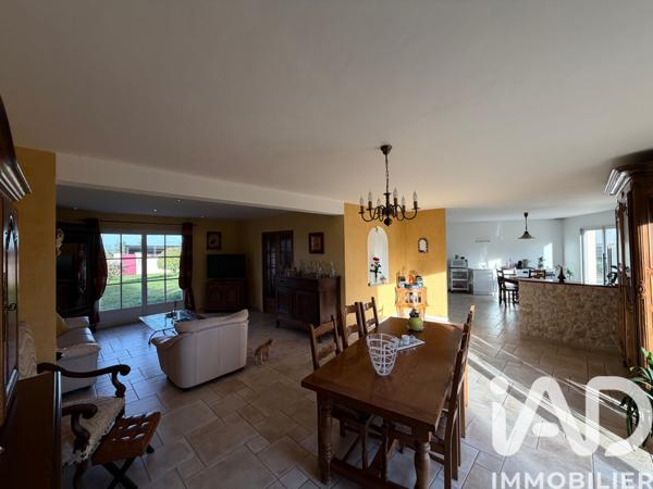 Maison à vendre 8 pièces 229 m² Vergigny