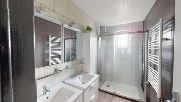 MAISON 119 m2,  5 CHAMBRES AVEC GARAGE 315 000