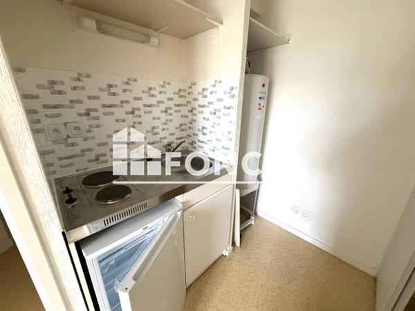 Location Appartement 2 pièces 28.06 m² - 7 RUE EMILE DIDIER LE SUFFREN Arras 62000