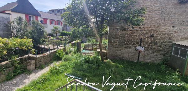 Appartement 4 pièces divisable en 2 studios Hyper centre PONTIVY (56)