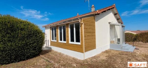 Maison de village rénovée.