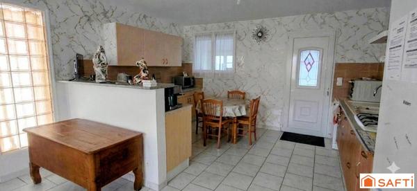 Maison de village rénovée.