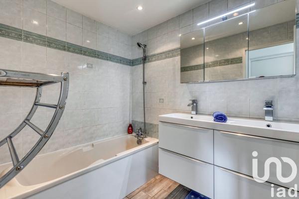 Appartement à vendre 5 pièces 97 m² Le Pont-de-Claix